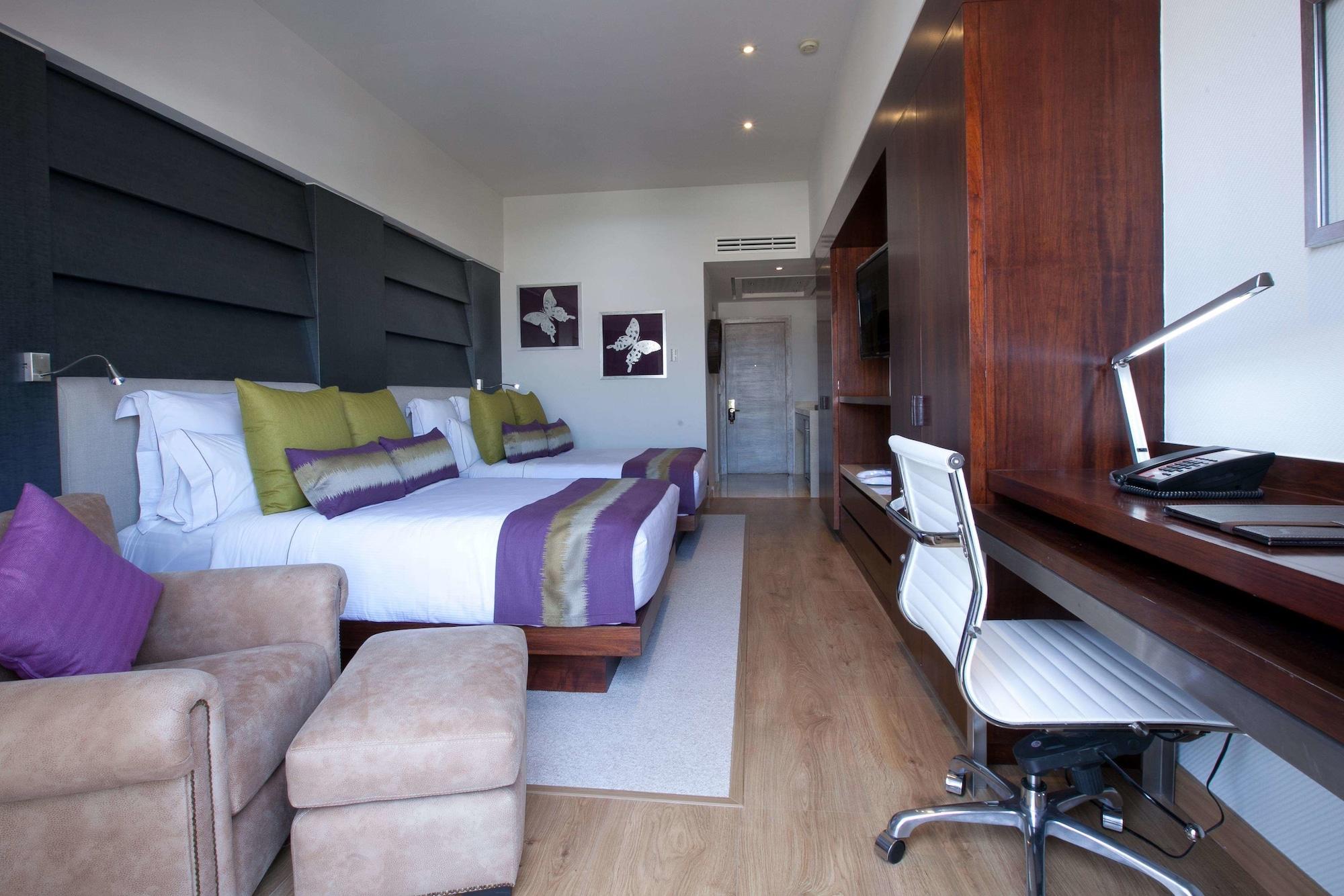 Hs Hotsson Hotel Леон Екстериор снимка