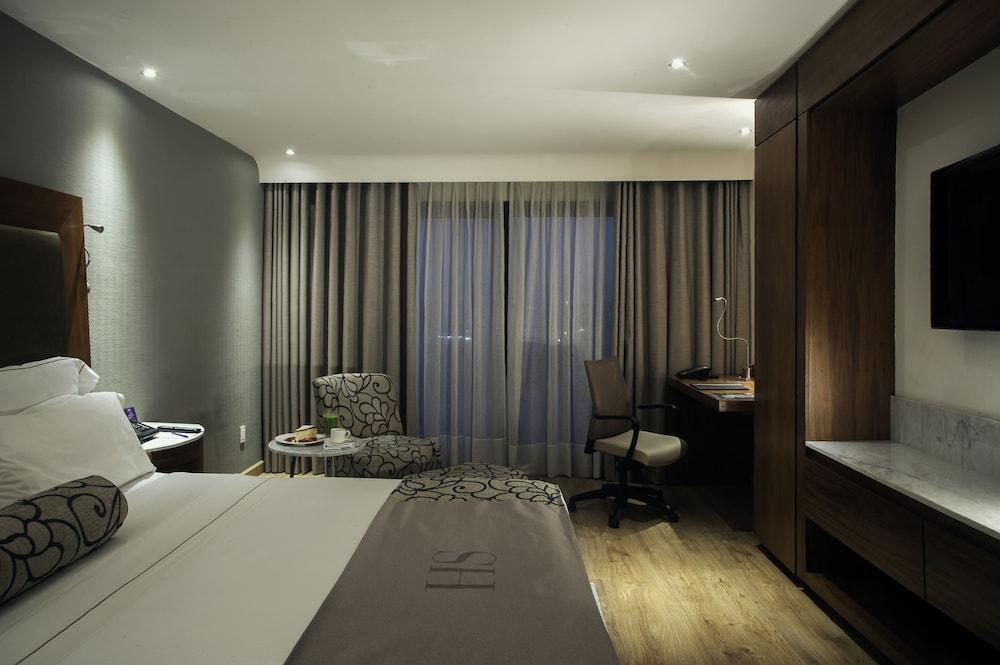 Hs Hotsson Hotel Леон Екстериор снимка