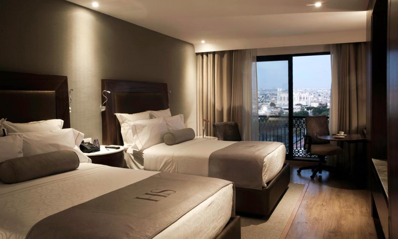 Hs Hotsson Hotel Леон Екстериор снимка